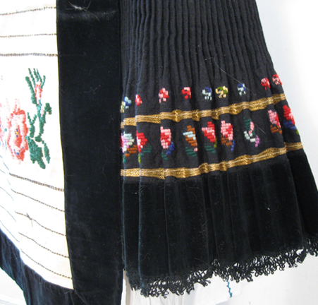 north bulgariam woman's back skirt